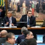 reforma-da-previdência-é-adiada-na-CCj